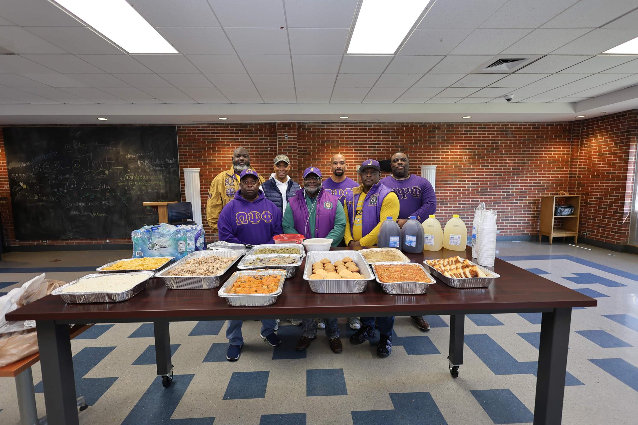 Thanksgiving meal for Tougaloo students